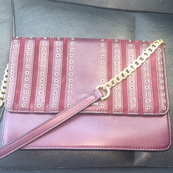 Michael Kors Burgundy Brooklyn Grommet Crossbody with Gold Accents - Picture 14 of 15